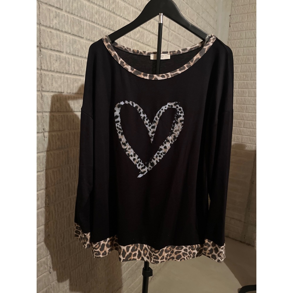 A.‎ Again Leopard Heart Long Sleeve Top Black Cheetah Print Made in USA L